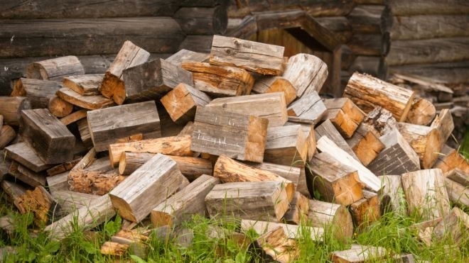Отчитат сериозен спад в търсенето на дърва за огрев от