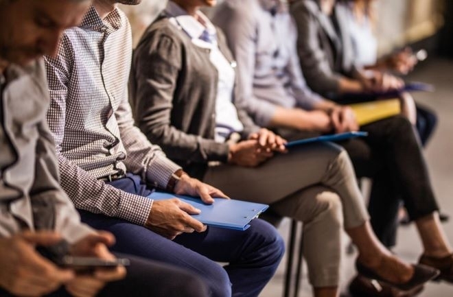 Ръст на висшистите без работа отчитат от дирекция Бюро по