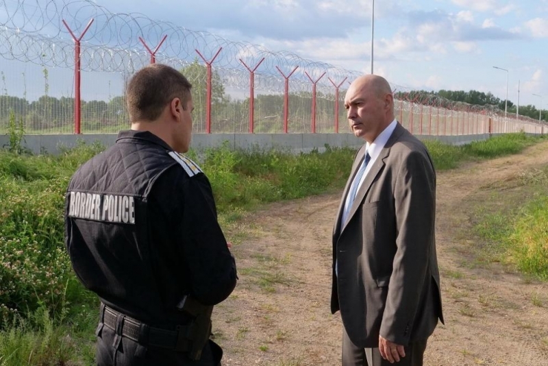 Седем пъти повече опити нелегални имигранти да влязат у нас