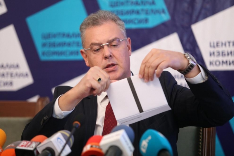 Централната избирателна комисия е готова с организацията на балотажа в