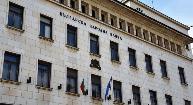 Близо 10 млрд лв са парите на българите в инвестиционните