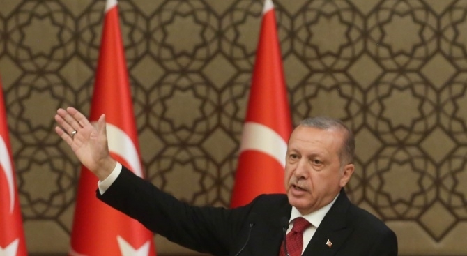 Най голямата заплаха за нашата страна идва от западна посока е