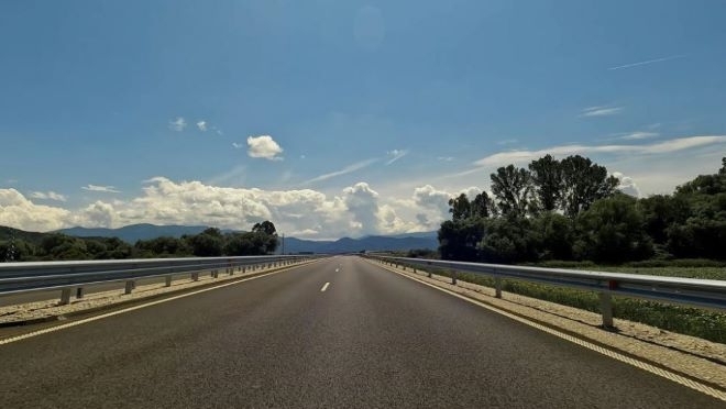 От понеделник 28 април до сряда 30 април