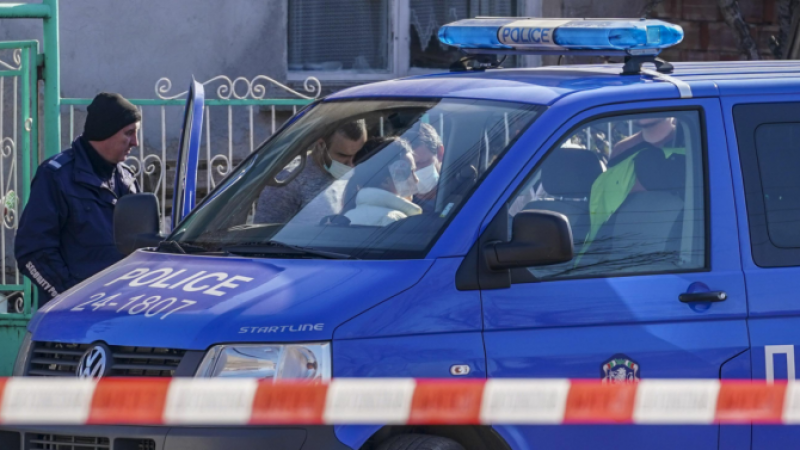 Жестока трагедия се разигра близо до Хамбург Мъж на 44