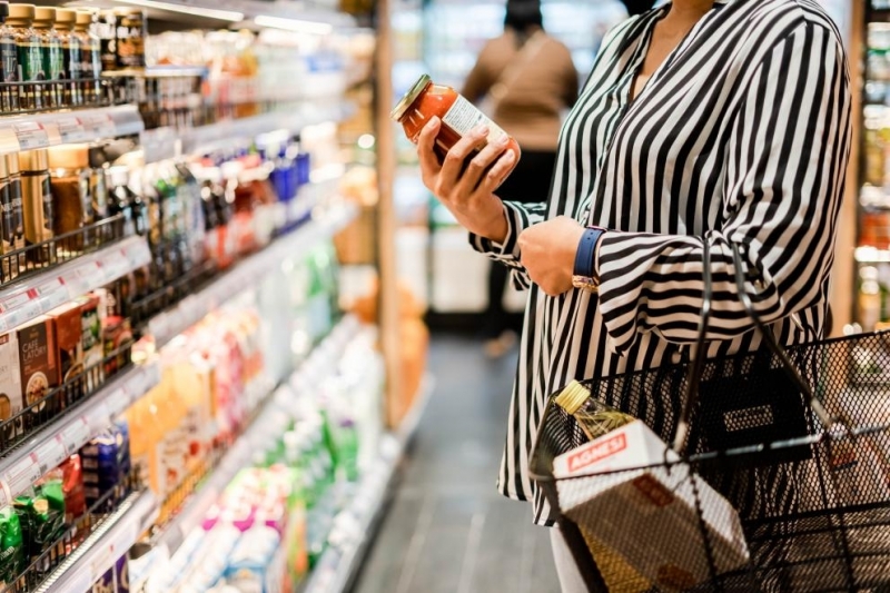 Гърците са намалили потреблението на основни хранителни продукти заради високи цени