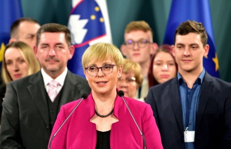 Независимият кандидат Наташа Пирц Мусар стана първата жена президент на