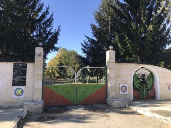 Войник се е самоубил по време на караул в 61 ва