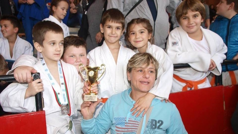 Видинският клуб по самбо и джудо Бъдин с треньор Габриела