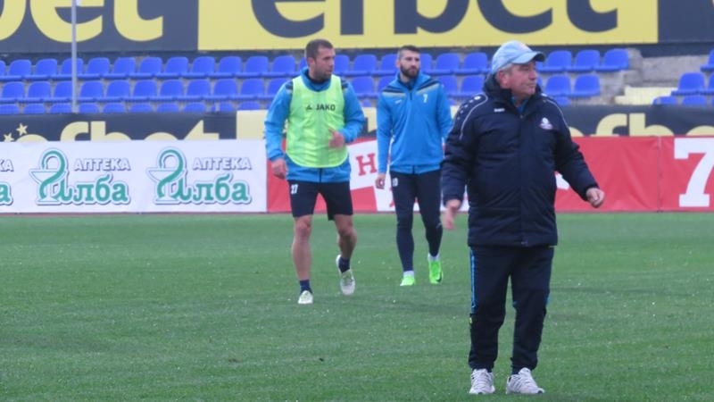 Навръх Ивановден 7 януари ще се съберат за първата си