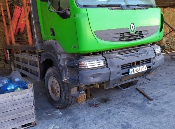 Държавата национализира камион закупен законно от частен съдебен изпълнител Потърпевш