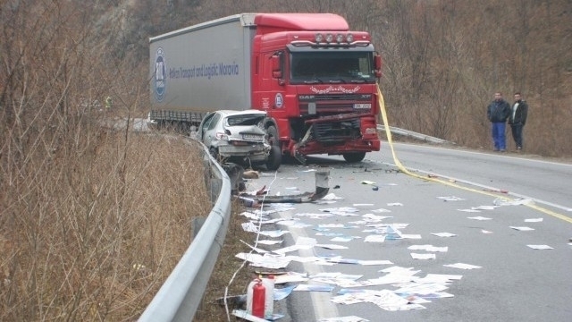 Тежка катастрофа затвори международния път Е 79 тази сутрин Инцидентът е