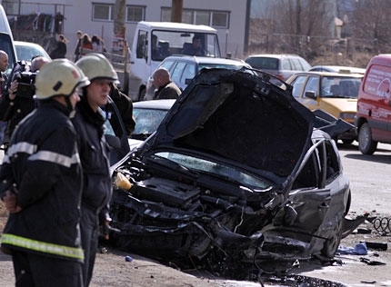 Снаха и свекърва са били блъснати от автомобила на 19-годишния