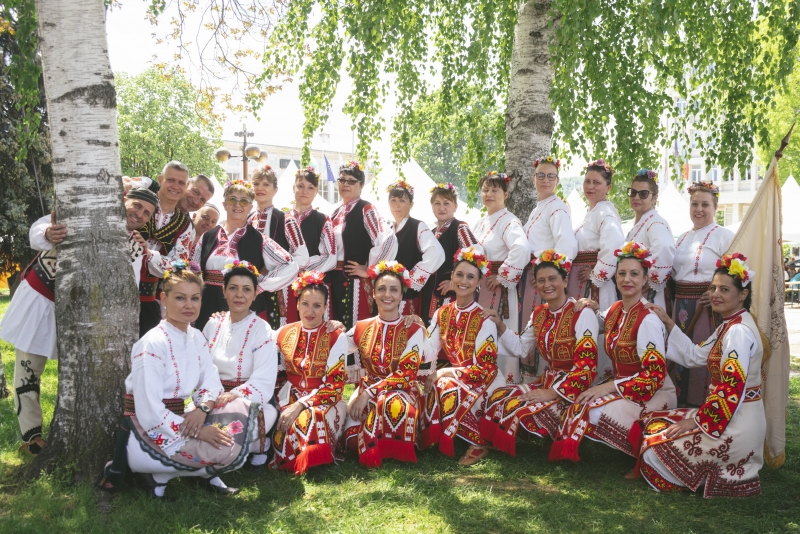 Над 300 любители танцьори от Северозападна и Западна България взеха