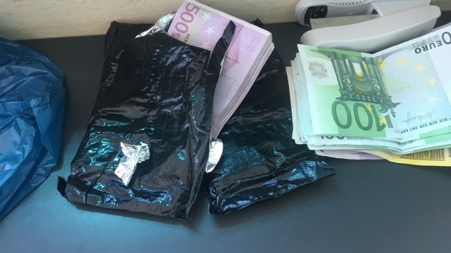 34 000 евро задържаха митнически и гранични служители на Калотина