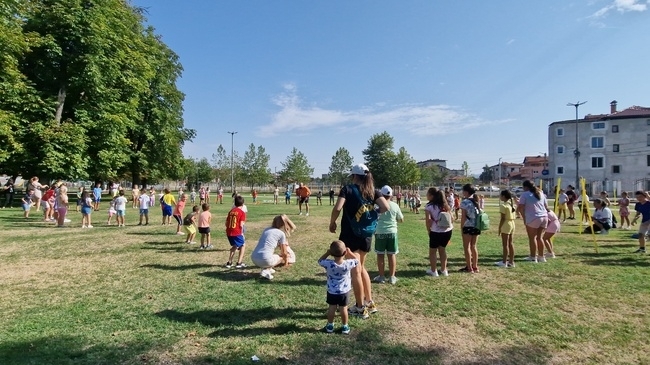 Безплатен спортен празник за деца и родители се проведе вчера