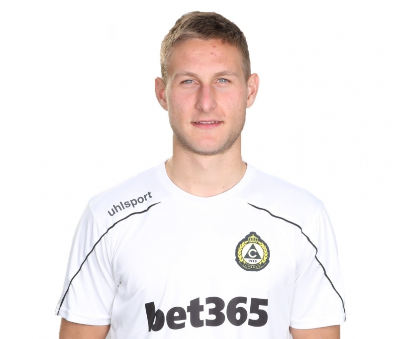 Славия даде под наем на Ботев Враца Мартин Атанасов 20 годишният халф