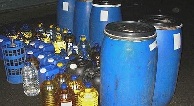 271 литра етилов алкохол с мирис на ракия без документи