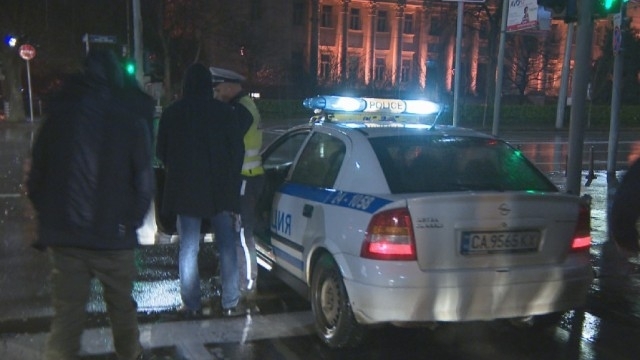 Полицаи са глобили мъж от Враца който отказал тест за