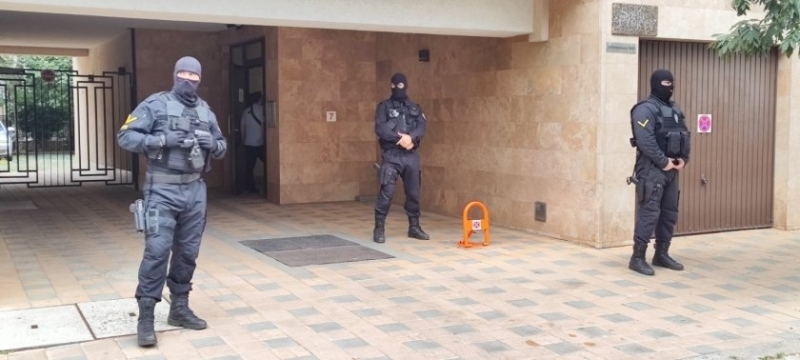 Задържаха известен автокрадец в квартал Банишора в София  
По информация на