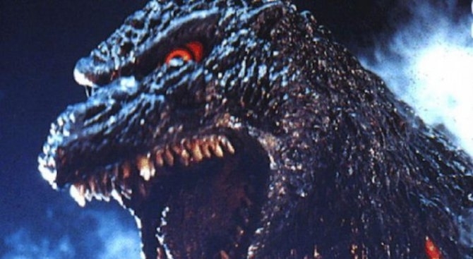 Триметров паметник на Годзила легендарното чудовище от редица филми бе