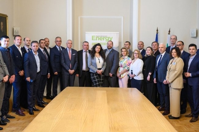 След като през октомври американската компания Уестингхаус подписа споразумения с