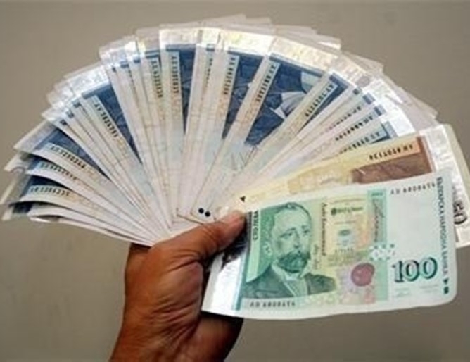 Между 2 2 и 2 4 милиарда сме похарчили за посрещането на