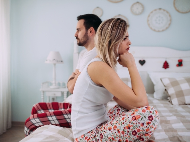 Дали ни изневеряват Мамят ли ни Защо Как да разберем