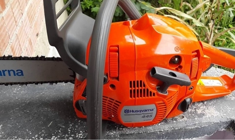 Тийнейджър от Роман е извършил кражба с цел да изкара