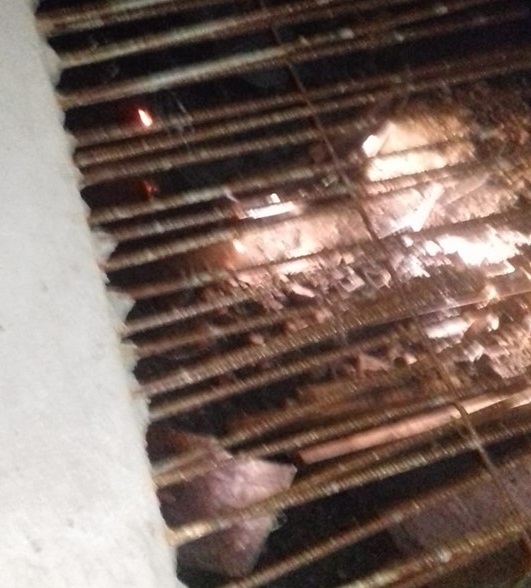 Лек автомобил от неустановен модел е паднал от новостроящ се