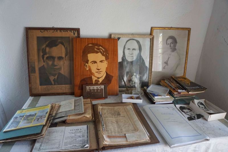 Връчиха наградата за лирика на името на Иван Нивянин