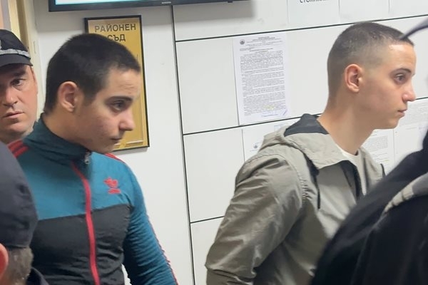 Срам подигравка гавра и унижение така семейството на Митко от