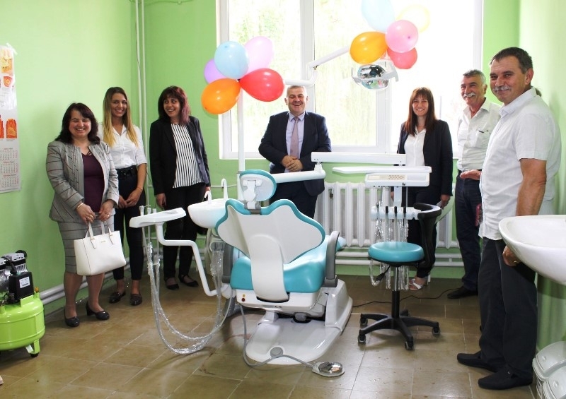 Нов стоматологичен кабинет беше официално открит днес в с Георги