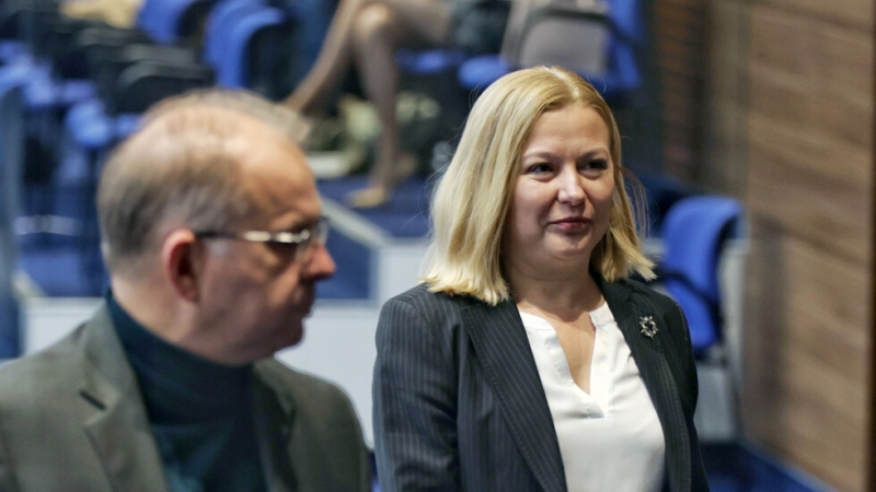 Парламентът освободи Радомир Чолаков от ГЕРБ СДС като председател на Комисията