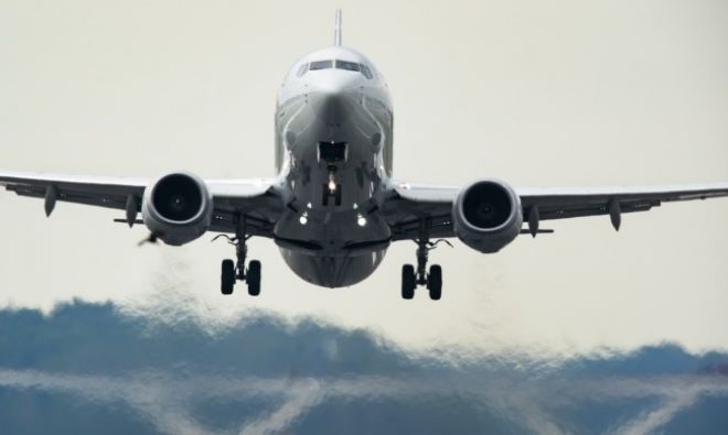 Преди броени минути на Летище София кацна и първия самолет