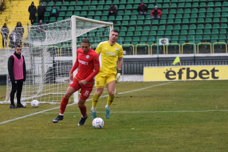 Ботев загуби и втората си контрола от Пирин в Благоевград