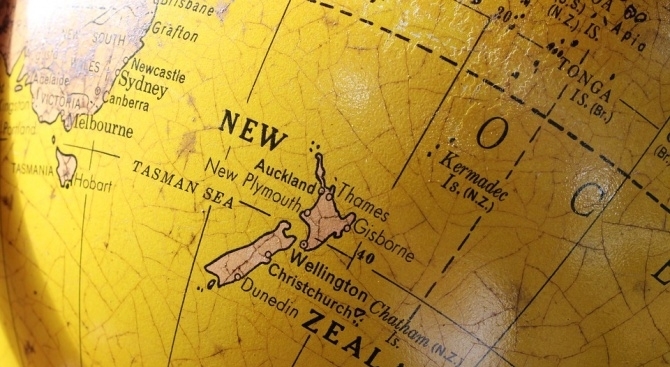 На Нова Зеландия й омръзна да бъде набутвана в края