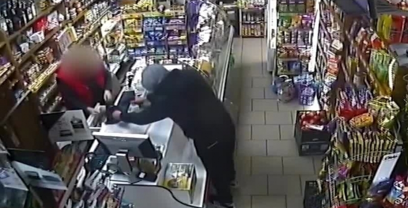 Криминално проявен мъж от Благоевград е измамил продавачка в магазин