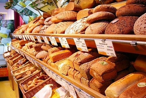 „Забелязва се леко поевтиняване на хляба в цялата страна. Цената