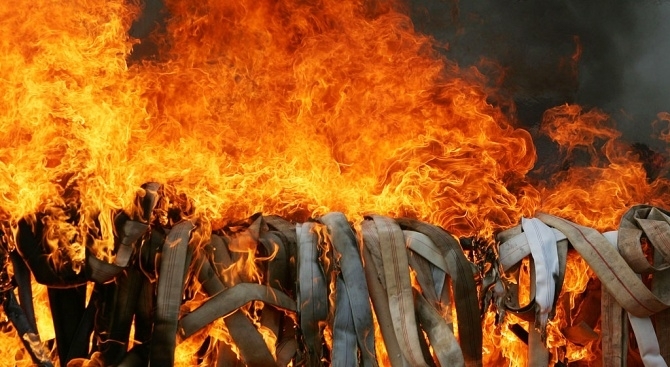 Най малко 26 души са загинали при гасенето на горски пожар