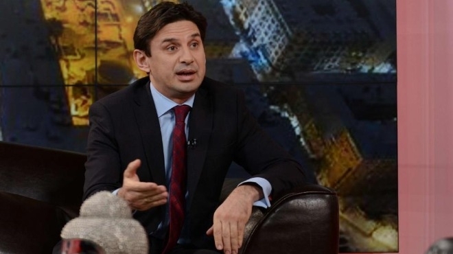 Няколко пъти го повтаряме упражнението стани да седна се изчерпа като