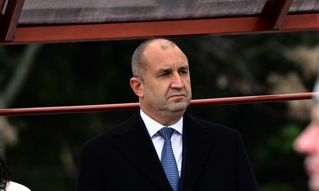 Румен Радев: България започва подготовката за сечене на евромонети