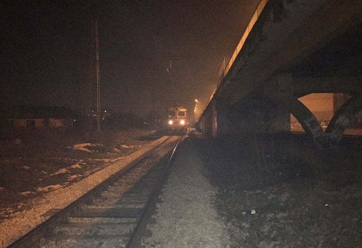 Мъж се е хвърлил пред влака в района на врачанското