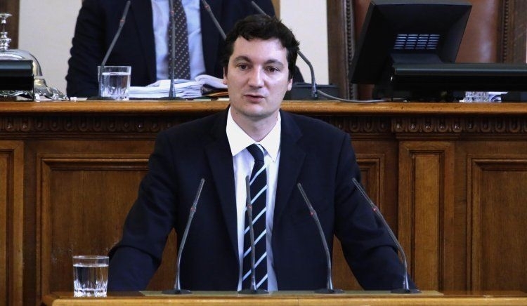 ​Цветан Цветанов да внимава с речника си тъй като отправя