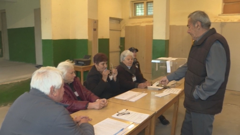 33 ма жители са отговорили с не на въпроса да бъде