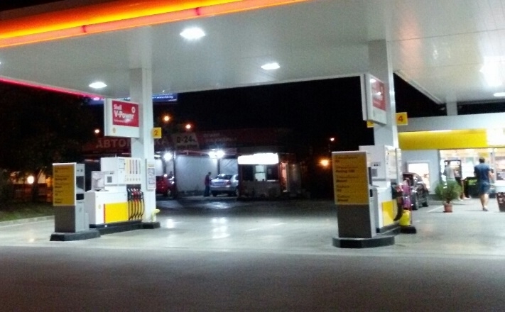 Бусът на мъж е бил обран на бензиностанция във Видин