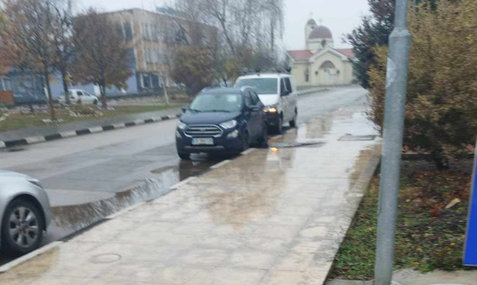 Главна дирекция национална полиция и прокуратура влязоха в общината в