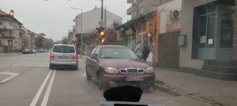 Поредният наглец от Видин ядоса своите съграждани с безумно паркиране