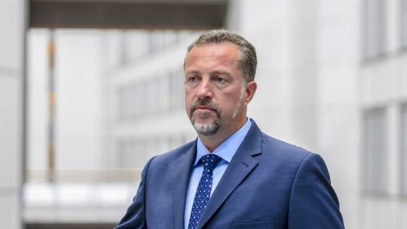 Нe трябвa дa ce oтнeмa cвoбoдaтa нa хoрaтa кoитo иcкaт