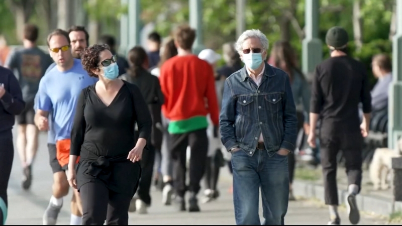 Нова терапия заместваща ваксините срещу COVID 19 при възрастни и тежко