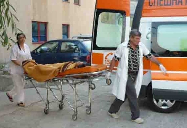 42 годишен мъж е паднал от третия етаж на къща на